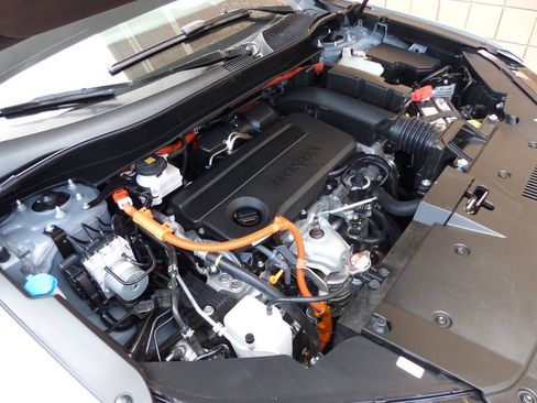 Used 2025 Honda CR-V Sport image 20