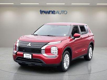 Used 2024 Mitsubishi Outlander ES