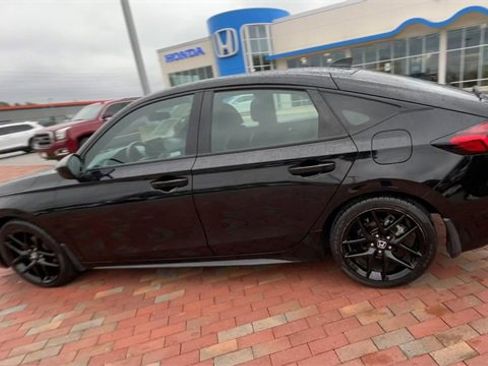 Used 2022 Honda Civic Sport image 7