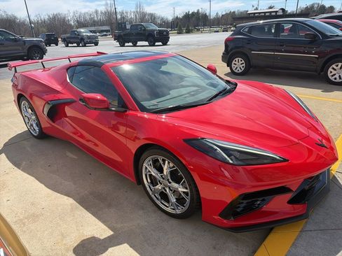 Used 2020 Chevrolet Corvette Stingray Preferred Cpe w/ 2LT Preferred Equipment Group image 4