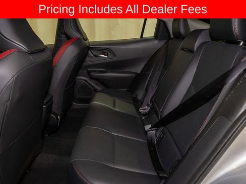 Used 2025 Toyota Prius Plug-In Hybrid FWD image 8