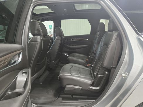 Certified 2024 Buick Enclave Avenir w/ Avenir Technology Package image 9