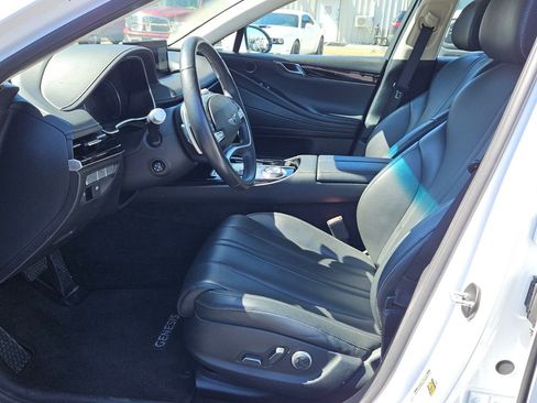Used 2024 Genesis G80 2.5T image 10