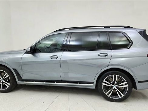 Used 2026 BMW X7 xDrive40i image 4