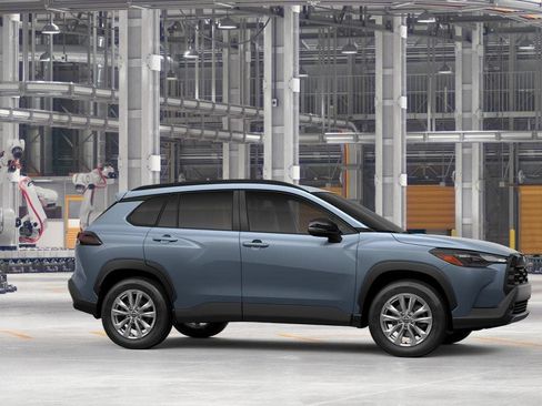 New 2026 Toyota Corolla Cross LE FWD image 13