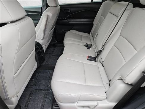 Used 2023 Honda Passport EX-L image 18