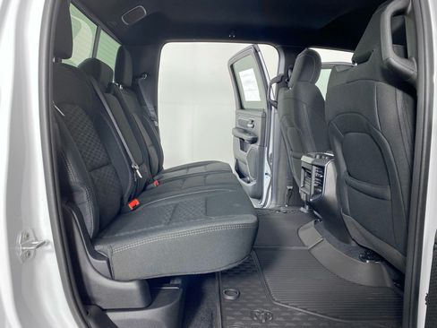 New 2026 RAM 1500 Big Horn AWD/4WD image 19