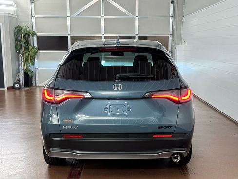Used 2023 Honda HR-V Sport image 4