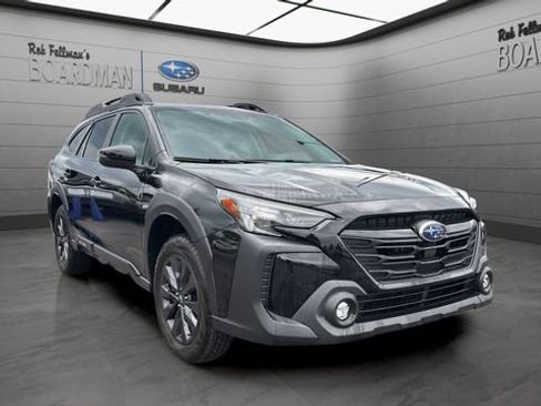 Used 2025 Subaru Outback Onyx Edition AWD/4WD image 2