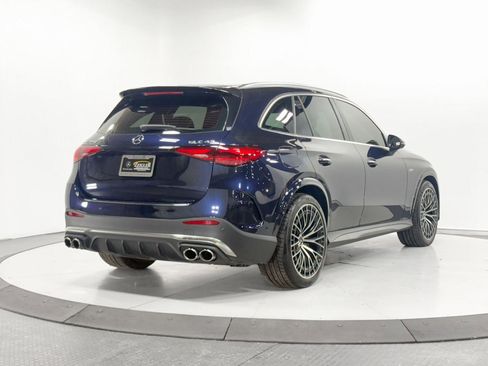 Used 2024 Mercedes-Benz GLC 43 AMG 4MATIC image 35