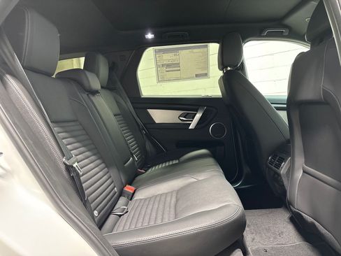 New 2026 Land Rover Discovery Sport Landmark AWD/4WD image 39