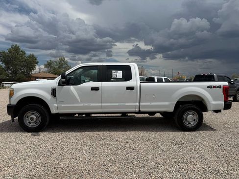 Used 2017 Ford F250 XL w/ Power Equipment Group AWD/4WD image 6