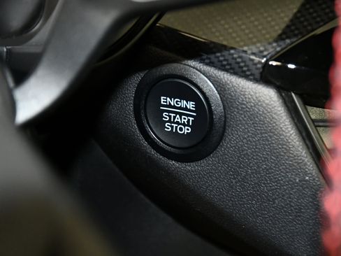 Used 2025 Ford Escape ST-Line Select image 25