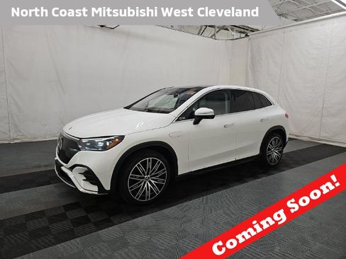 Used 2023 Mercedes-Benz EQE 500 4MATIC SUV w/ Pinnacle Trim Package image 1