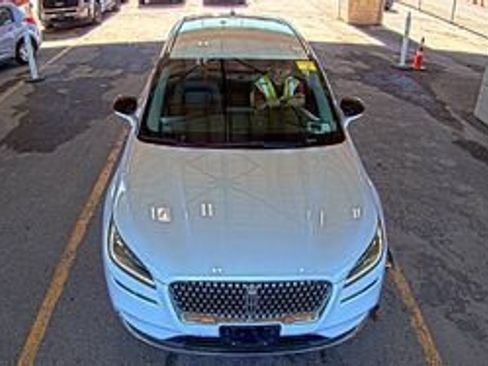 Used 2022 Lincoln Corsair AWD w/ Equipment Group 101A image 2