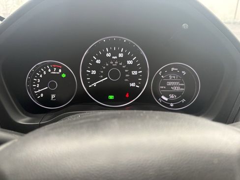 Used 2022 Honda HR-V Sport image 14