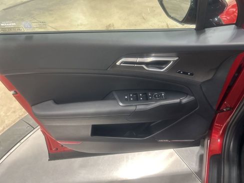 New 2026 Kia Sportage X-Line w/ X-Line Technology Package image 12