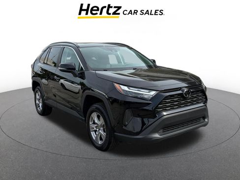 Used 2025 Toyota RAV4 XLE w/ Convenience Package image 1