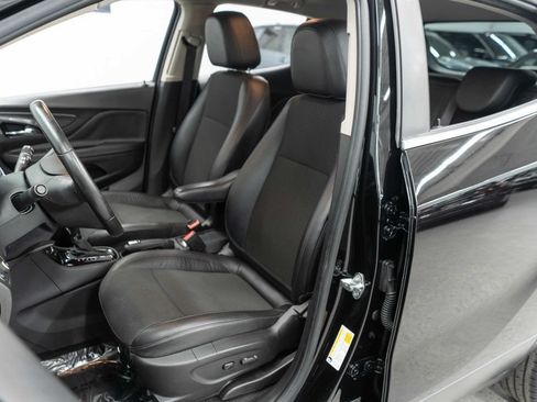 Used 2017 Buick Encore Preferred FWD image 8