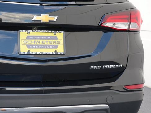 Used 2024 Chevrolet Equinox Premier AWD/4WD image 10
