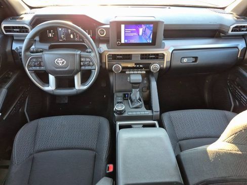 Used 2025 Toyota 4Runner SR5 image 17