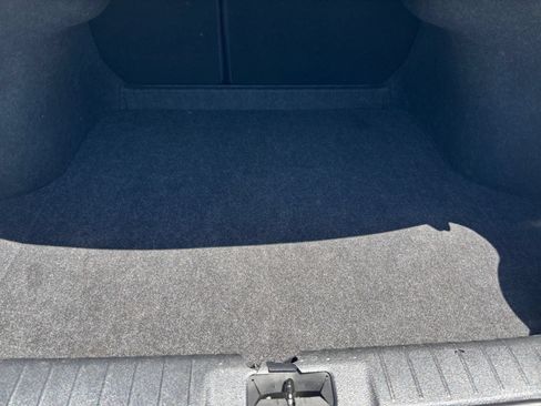 Used 2025 Nissan Sentra S FWD image 31