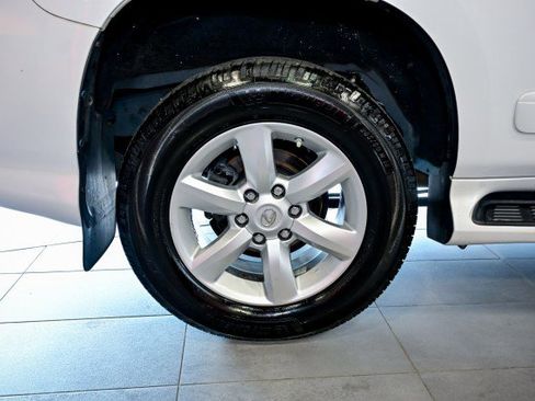 Used 2016 Lexus GX 460 image 49