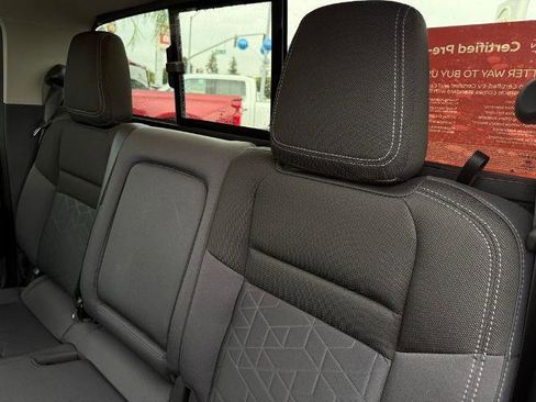 Certified 2025 Nissan Frontier SV RWD image 10