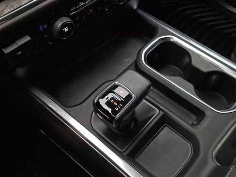 Used 2025 Chevrolet Silverado 1500 LTZ w/ LTZ Premium Texas Edition image 16