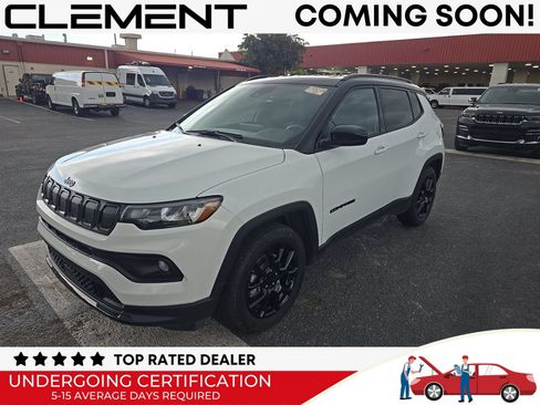 Used 2022 Jeep Compass Latitude FWD image 1