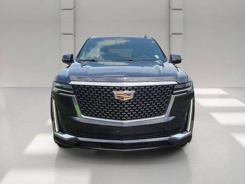 Certified 2024 Cadillac Escalade Premium Luxury AWD/4WD image 8