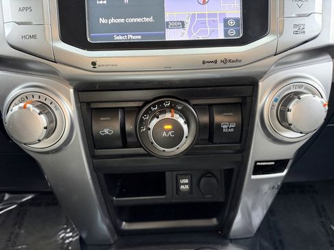 Used 2017 Toyota 4Runner SR5 image 24