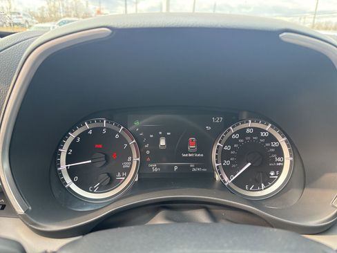 Used 2023 Toyota Highlander XLE image 30