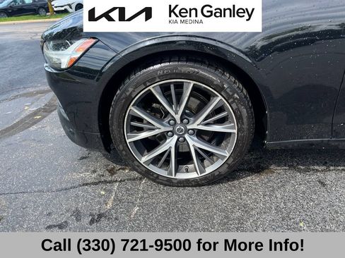 Used 2019 Volvo S90 T5 Momentum w/ Protection Package AWD/4WD image 16