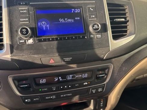 Used 2017 Honda Ridgeline RTL image 7