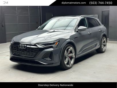 Used 2024 Audi Q8 e-tron Prestige w/ Prestige Package
