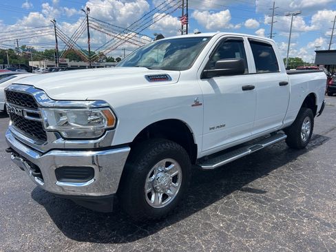 Used 2019 RAM 2500 Tradesman AWD/4WD image 3