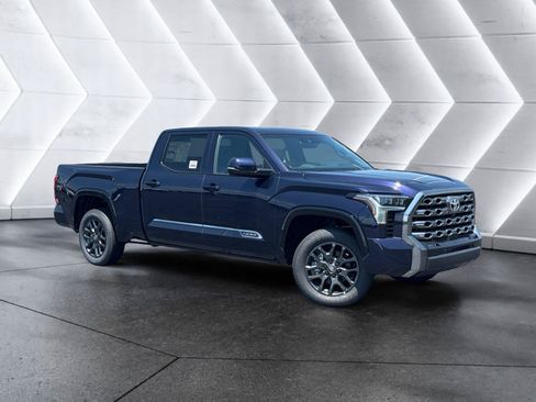 Used 2026 Toyota Tundra Platinum AWD/4WD image 1