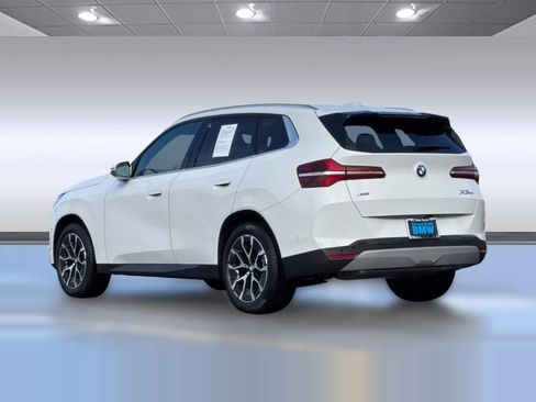 Used 2025 BMW X3 xDrive30i w/ Convenience Package image 3