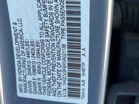 Used 2022 Honda Accord Touring image 11