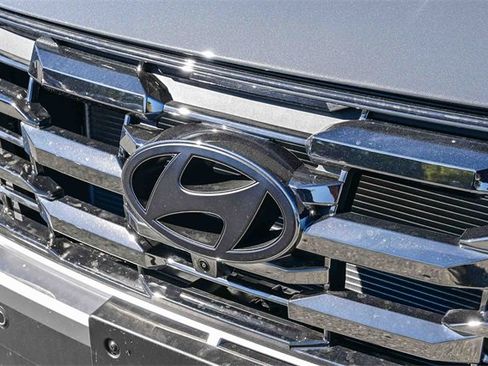 New 2026 Hyundai Tucson Limited image 13