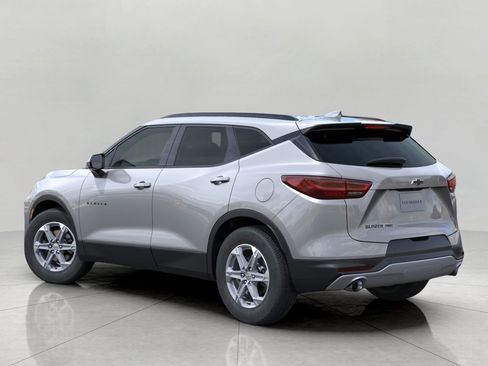 New 2026 Chevrolet Blazer LT w/ Convenience Package AWD/4WD image 3