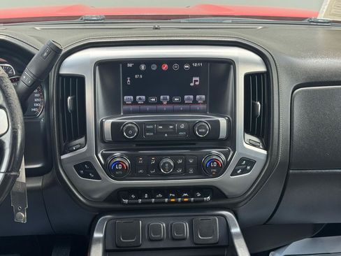 Used 2016 GMC Sierra 1500 SLT w/ Enhanced Driver Alert Package AWD/4WD image 10
