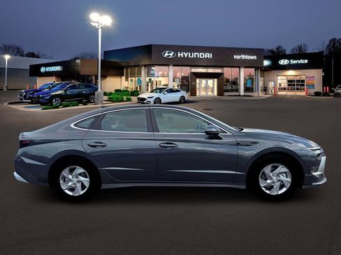 New 2026 Hyundai Sonata SE image 9