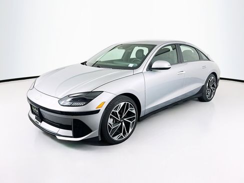 Used 2024 Hyundai Ioniq 6 SEL RWD image 3