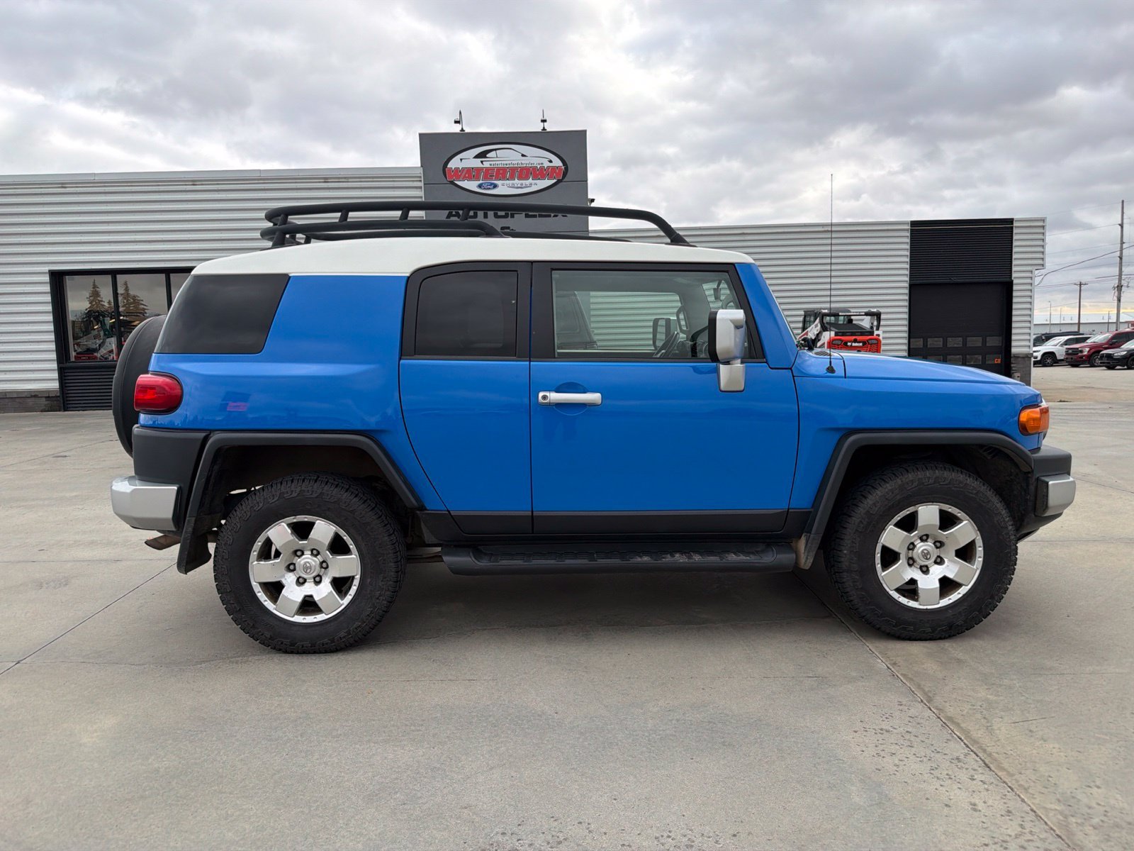 Used 2007 Toyota FJ Cruiser 4WD w/ Upgrade Pkg 2 image 1