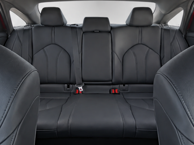 Used 2020 Toyota Avalon XLE w/ Moonroof Package FWD image 20