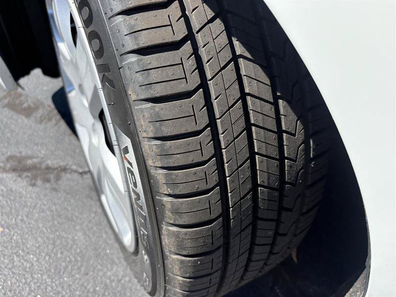 Used 2011 Honda Civic LX image 4
