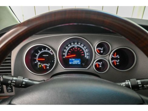 Used 2012 Toyota Sequoia Platinum image 45