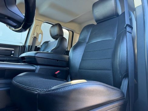 Used 2017 RAM 1500 Sport image 10